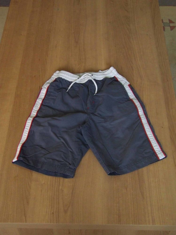 Bermuda taille �lastiqu�e, C&A, 8�ans (128�cm) TBE 4 Bagnolet (93)