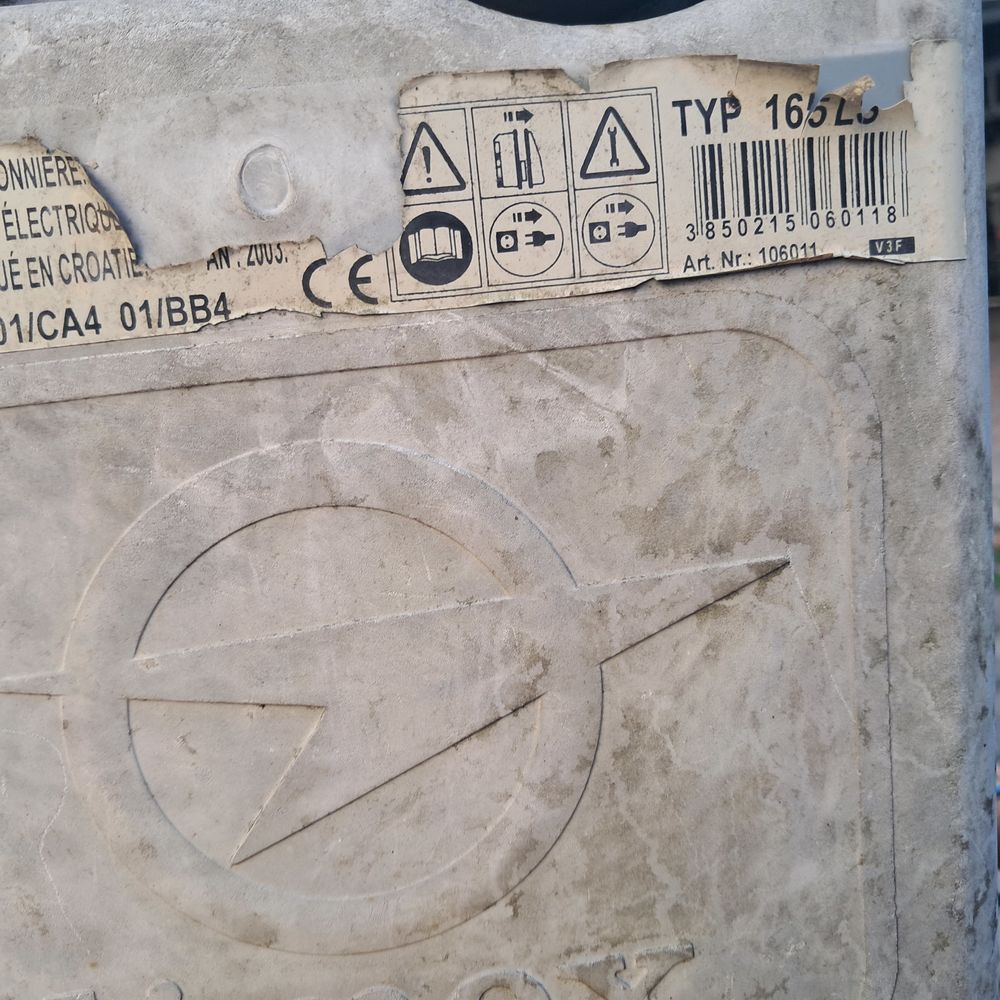 b�tonni�re 165 L Limex - 2003 139 Illkirch-Graffenstaden (67)