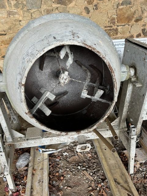 B�tonni�re thermique 250L 580 Domalain (35)