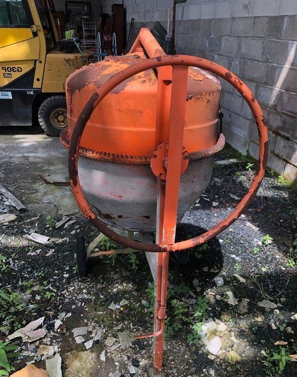 B�tonni�re 0 Compi�gne (60)