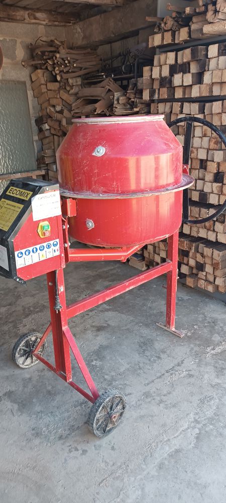 B�tonni�re  120 Biot (06)