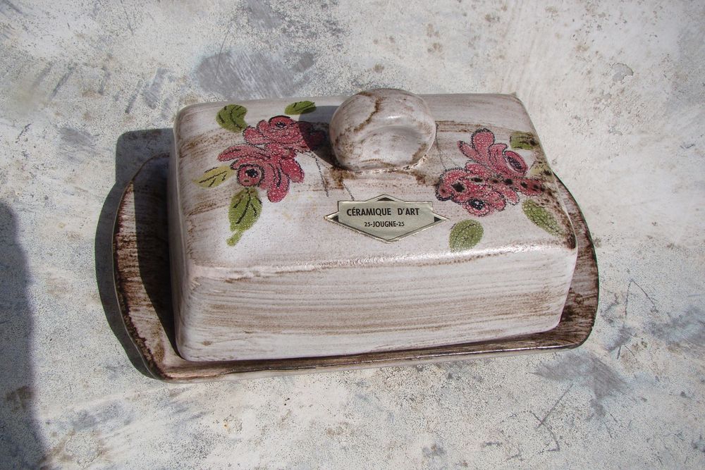 Beurrier - C�ramique d'Art Jougne Doubs  vintage 1970 Neuf 25 Gargenville (78)