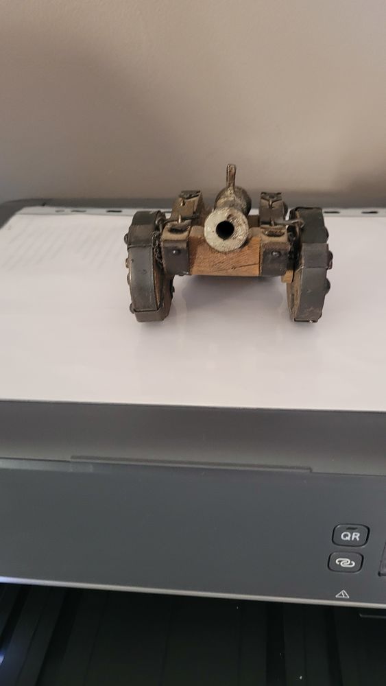 BIBELOT CANON EN BOIS ET FONTE 5 Lavalette (31)