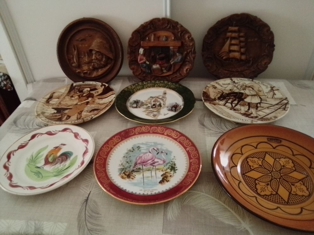 Bibelots  souvenir  pour  d�coration . 170 Ardentes (36)