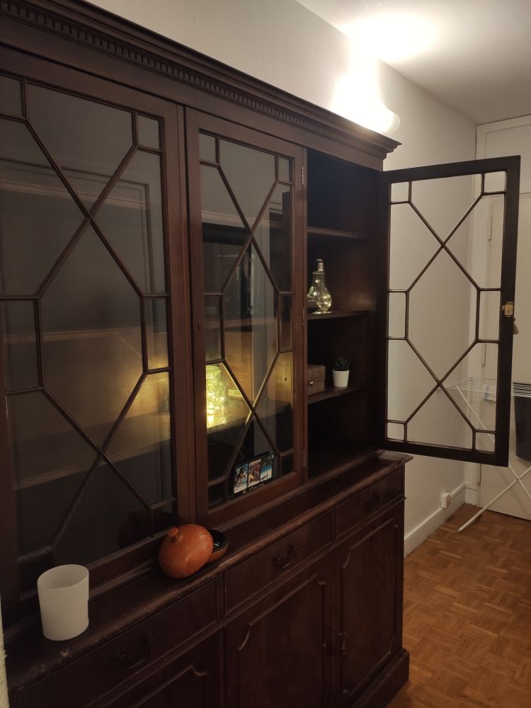 Biblioth�que anglaise plaqu�e acajou 100 Maisons-Alfort (94)