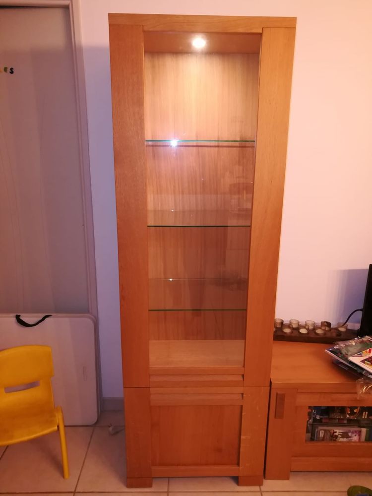 Biblioth�que avec porte vitr�e 400 Cazouls-l�s-B�ziers (34)