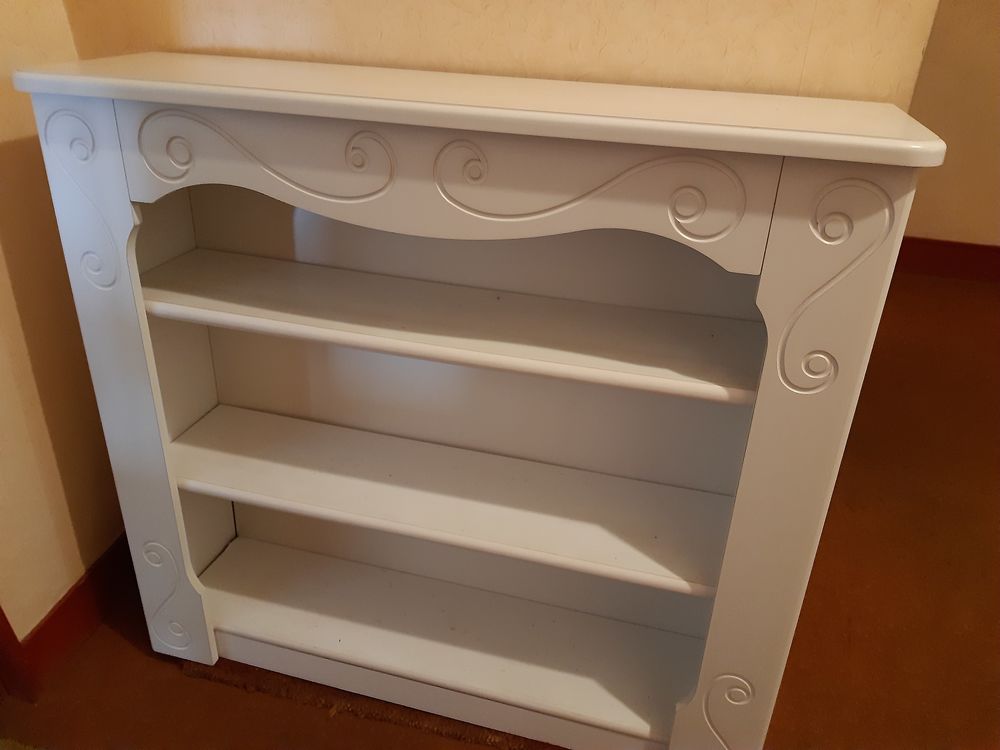 Biblioth�que basse blanche 30 Montreuil (93)