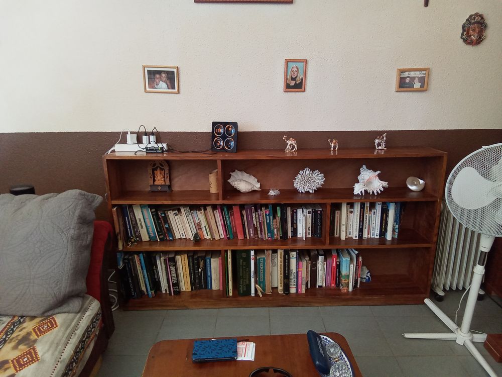 Biblioth�que basse 50 Saint-Didier (84)