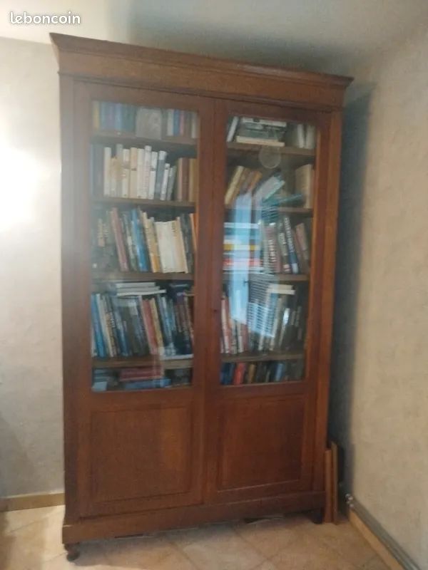 Biblioth�que bois massif
200 Beauvais (60)