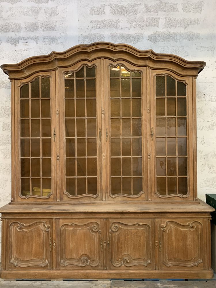 Biblioth�que ch�ne c�ruse 2000 Hy�res (83)