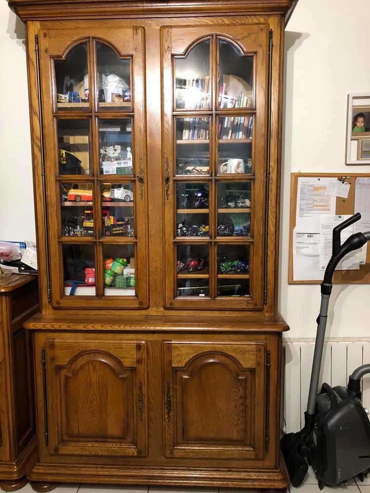 - biblioth�que en ch�ne massif 300 La Chauss�e-Saint-Victor (41)