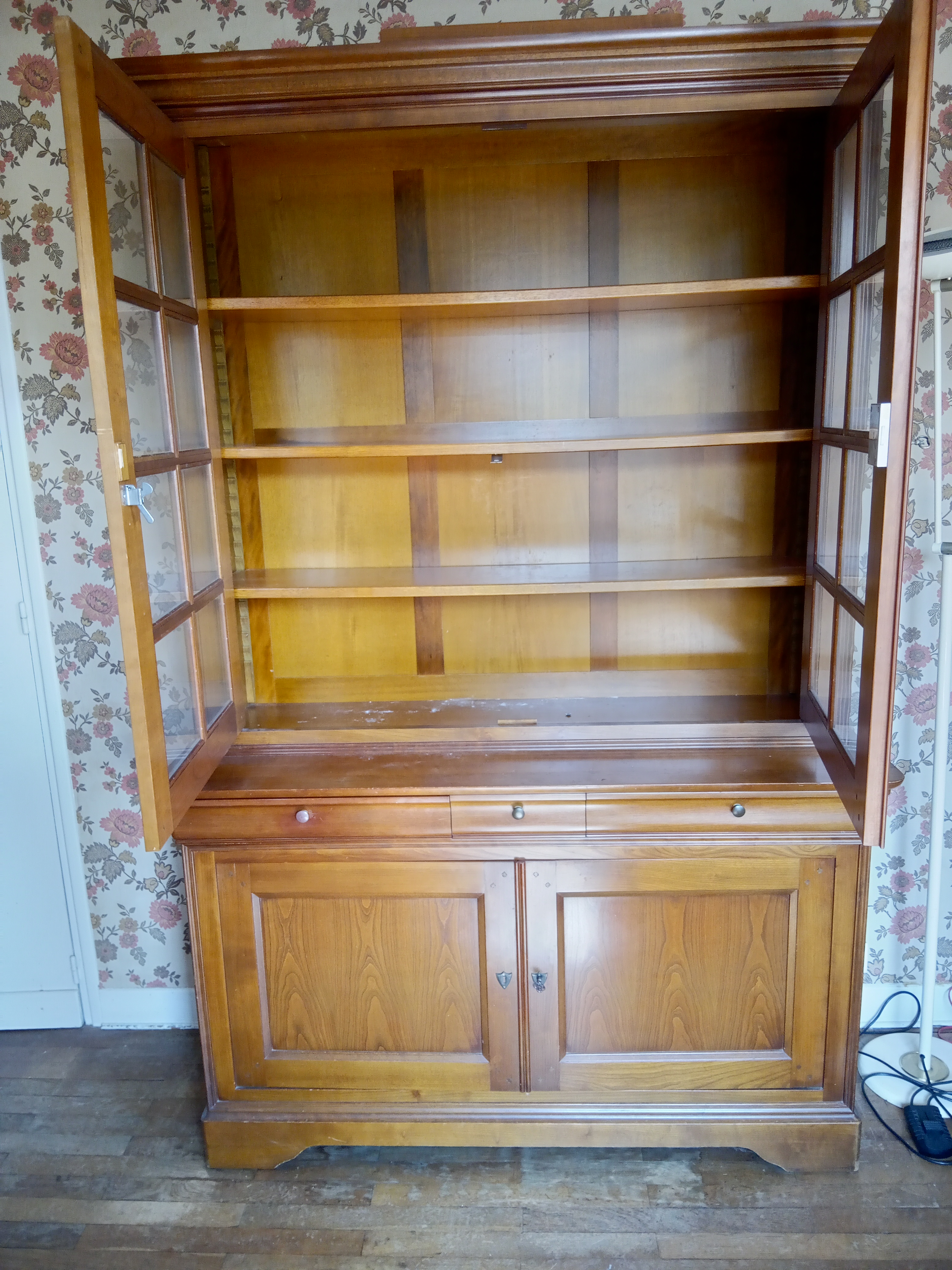 Biblioth�que 2 corps 280 Toulouse (31)