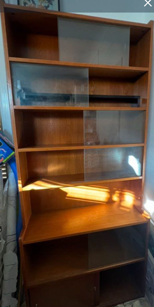 bibliotheque �tag�res avec portes coulissantes vitr�es 100 Menton (06)