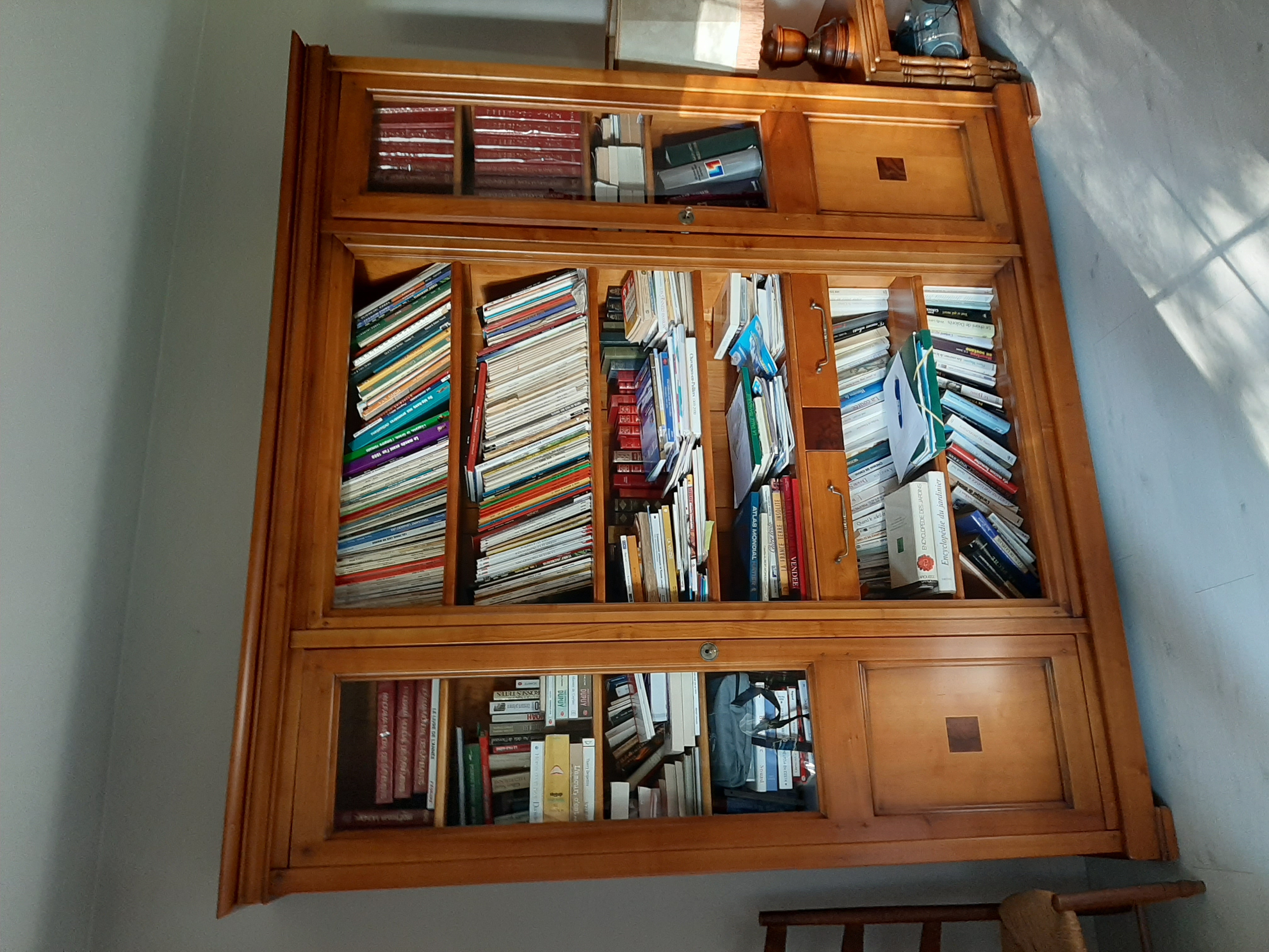 Biblioth�que en merisier 500 Chavagnes-en-Paillers (85)