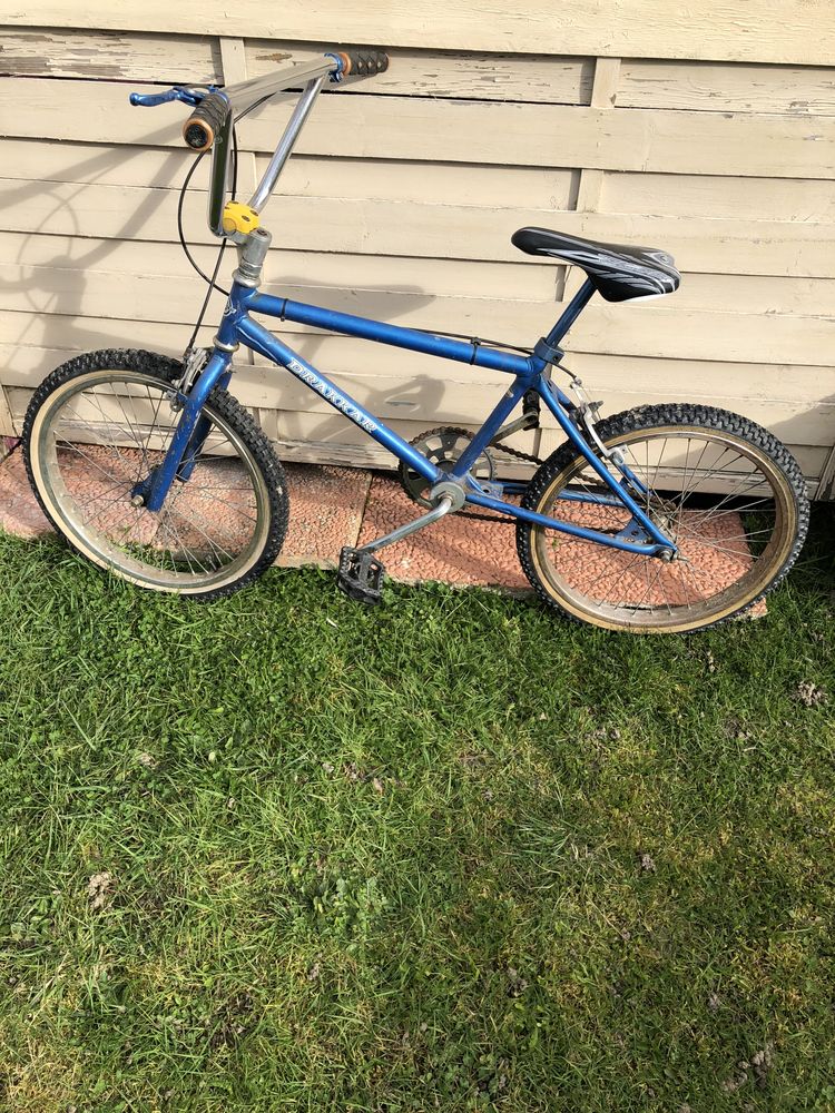 BICROSS
ENLEVEMENT ET PAIEMENT SUR PLACE 21 Isdes (45)