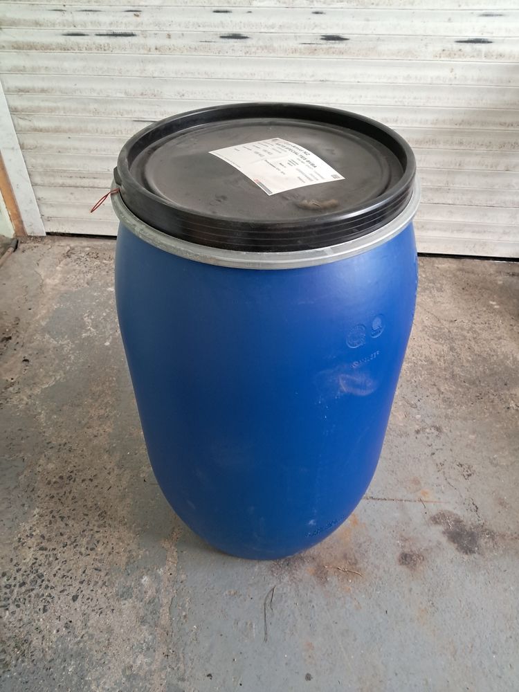 Bidon en PVC de 200litres 25 Lille (59)