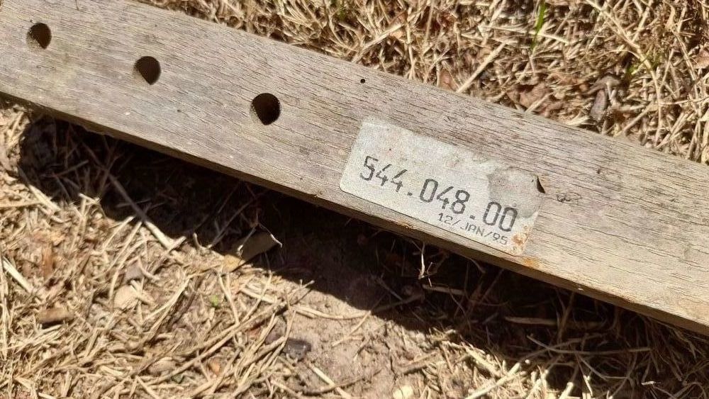 Bielle en bois pour faucheuse port�e � 3 points KUHN 10 Gorrevod (01)