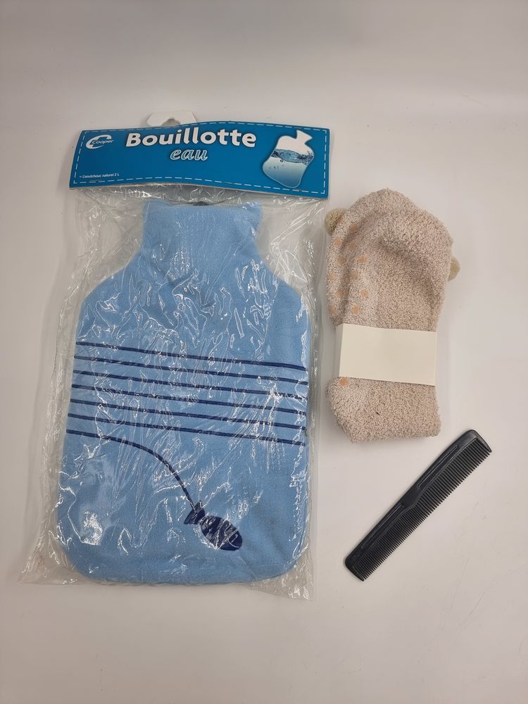 Lot bien-�tre bouillote (2L) + chaussette antid�rapante 3 Vulbens (74)