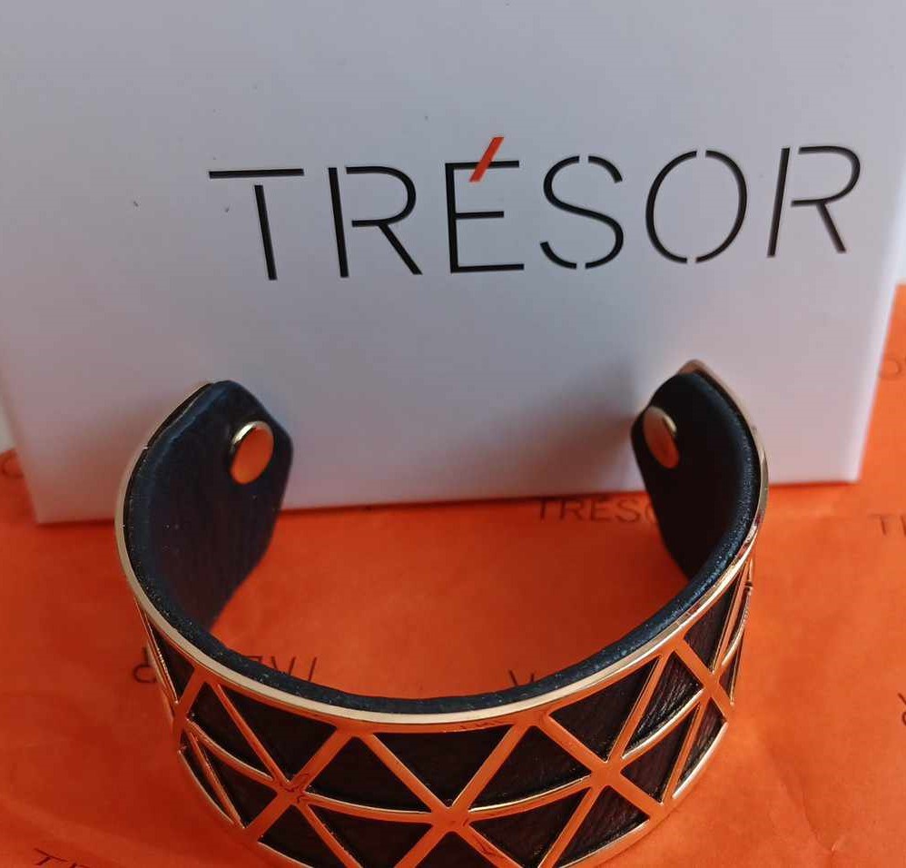 BG-bij01 Bracelet manchette  Stockholm  25 Toulon (83)