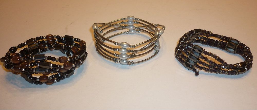 BIJOUX fantaisie collection DAMART : Lot de 3 colliers dor�s 30 Loivre (51)