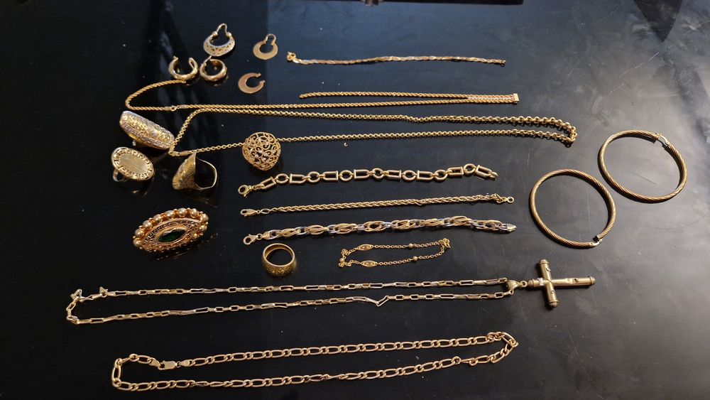 lot de bijoux or .14k..18k 4500 Montauban (82)