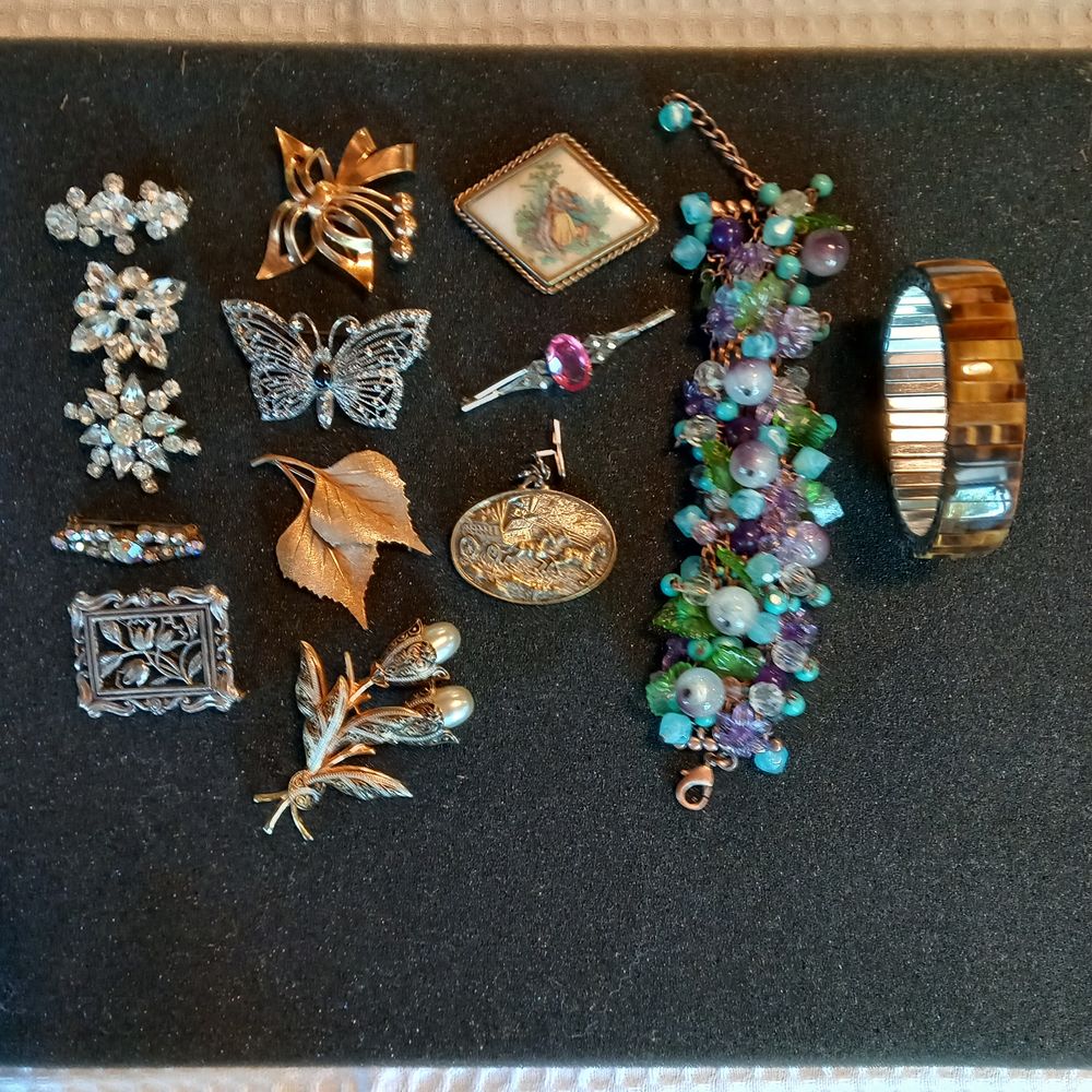 lot bijoux 30 Caden (56)