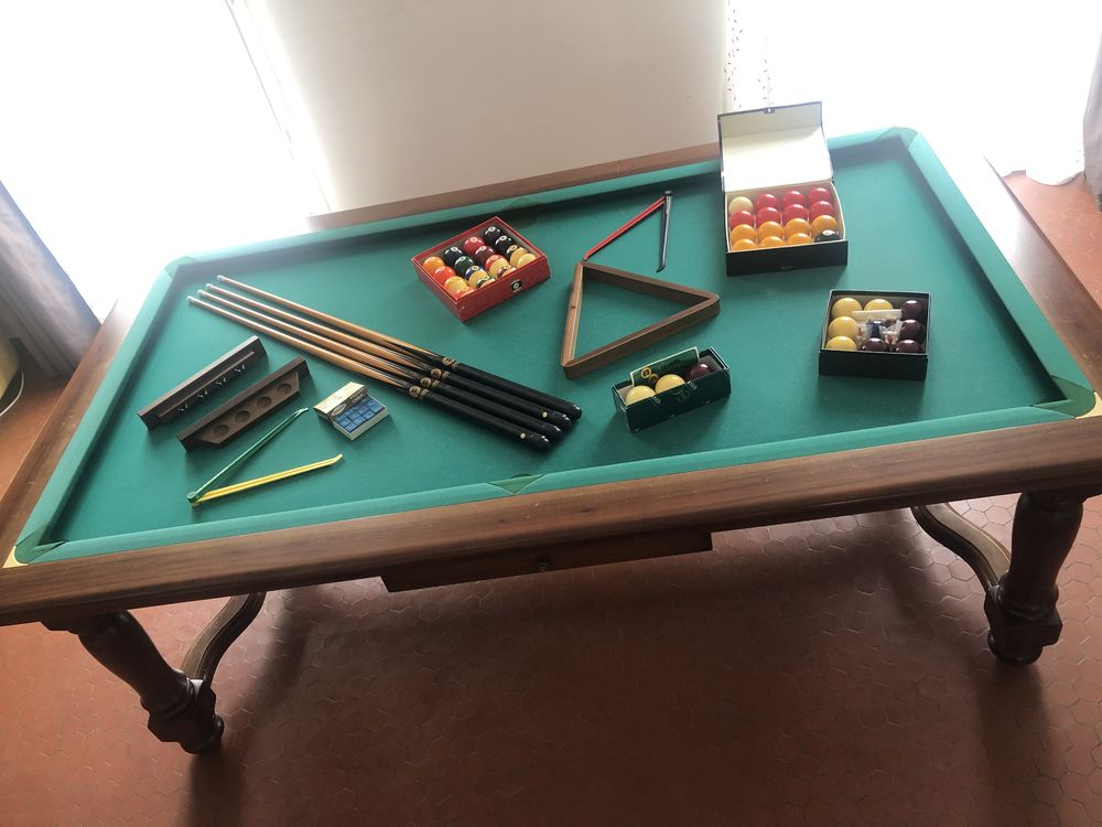 Billard am�ricain 0 Saint-Mathieu-de-Tr�viers (34)