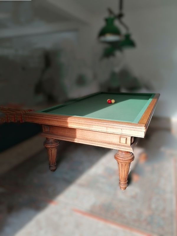 Billard fran�ais en excellent �tat avec accessoires 0 Codalet (66)
