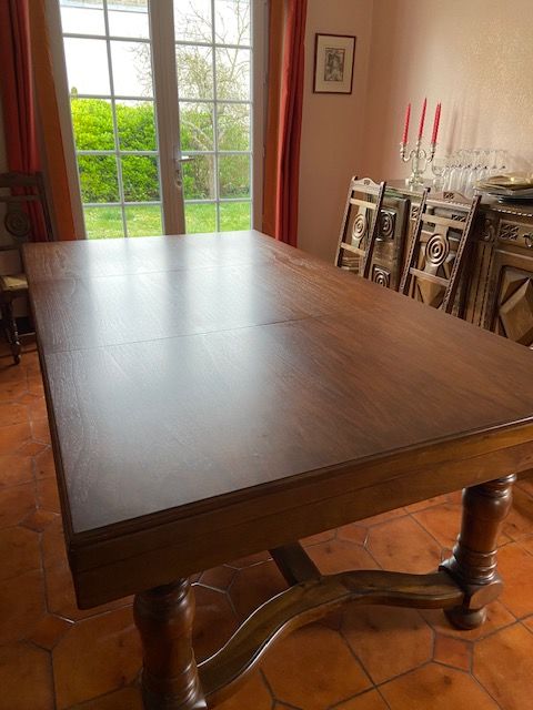 BILLARD FRANCAIS 
1000 Croissy-sur-Seine (78)