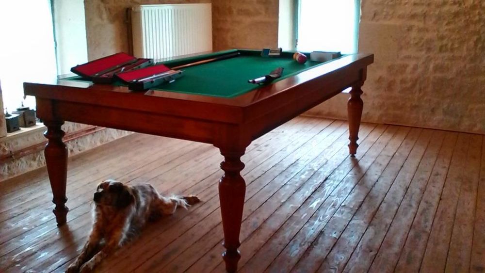 billard fran�ais 0 Benet (85)