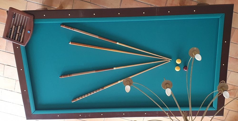 Billard fran�ais 2500 Saint-Cl�ment-de-Rivi�re (34)