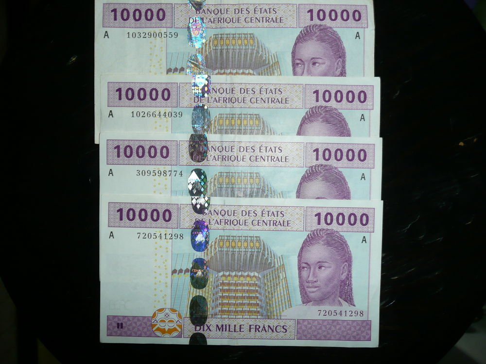 Lot de 4 billets de 10 000 francs �tats d'Afrique 130 Bordeaux (33)