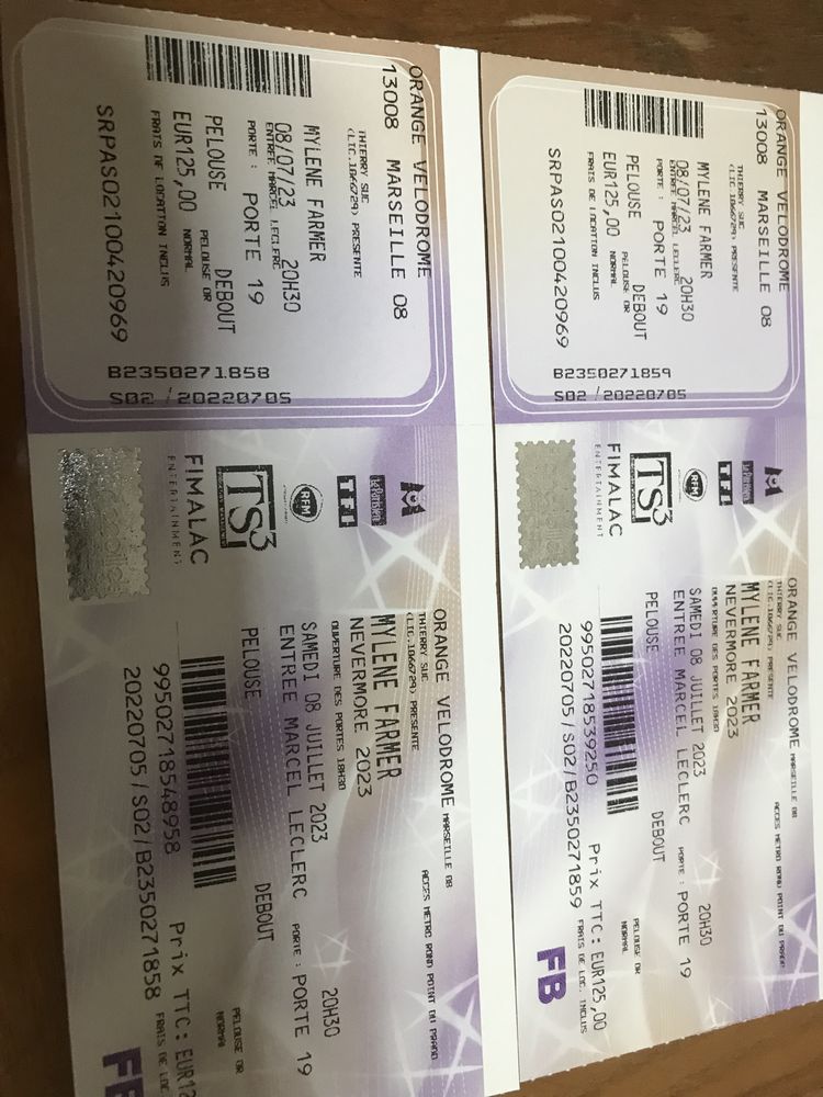 2 billets Myl�ne Farmer le 8 juillet � Marseille 125 Arles (13)