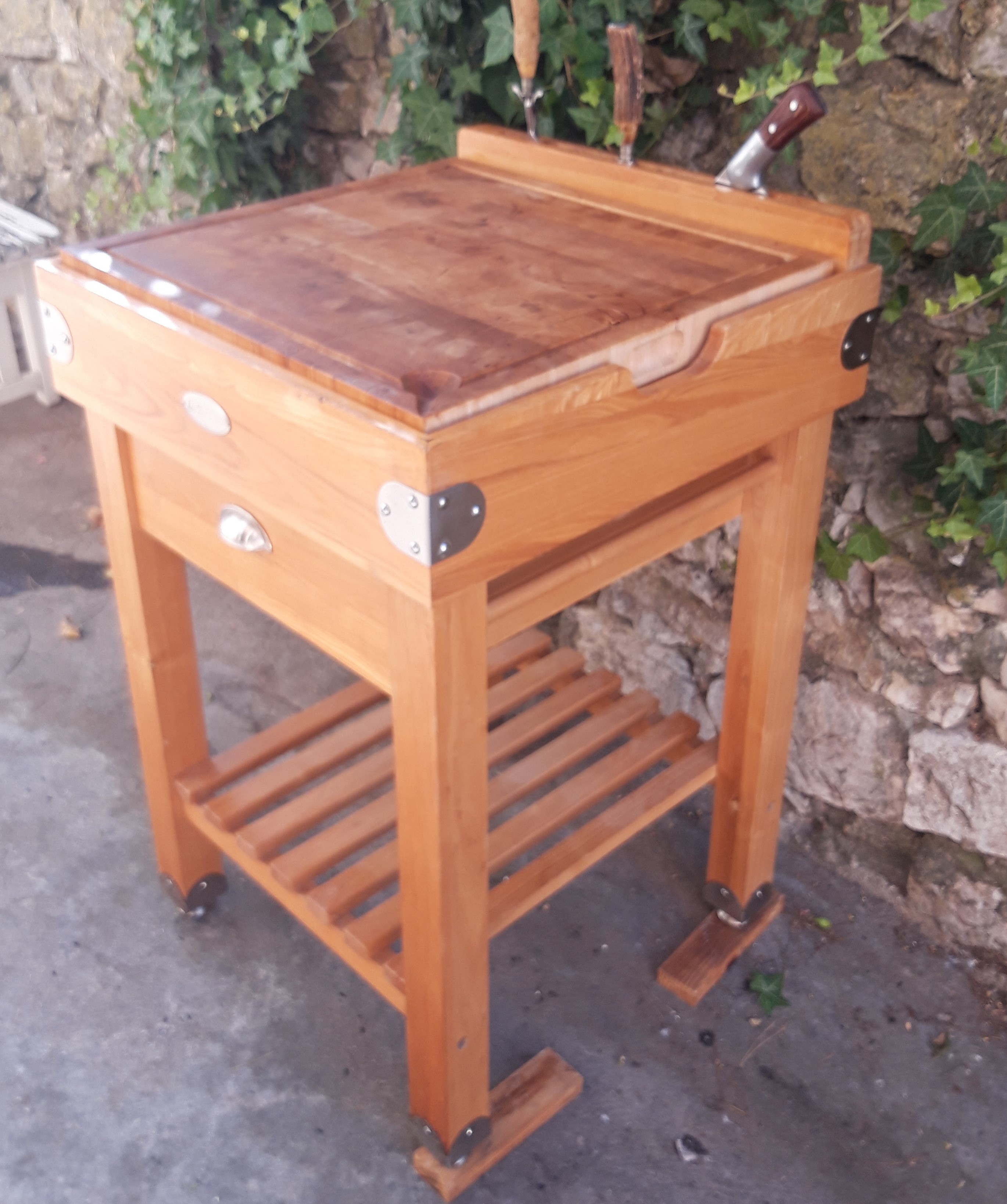 Billot de Boucher en Bois Massif, Marron et Inox  La Boh�me  750 Ollioules (83)