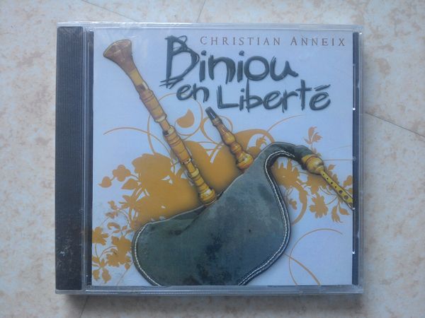 BINIOU EN LIBERT� 0 Massy (91)