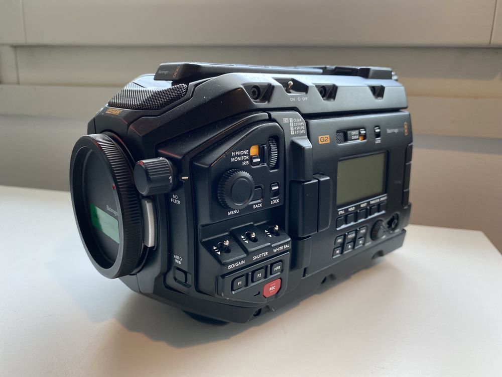 Blackmagic Ursa Mini Pro G2 4,6K 2000 Paris 9 (75)