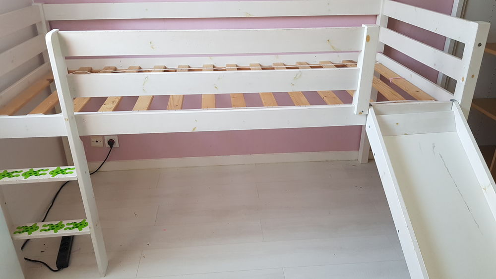 Lit blanc en bois avec tobogan 0 Le Plessis-P�t� (91)