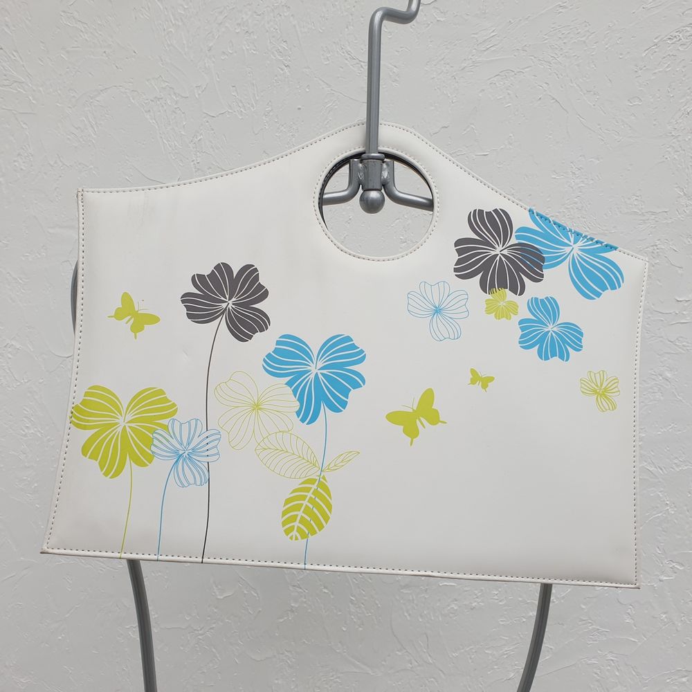Sac Blanc D�cor fleurs et papillons Vintage 12 Antony (92)
