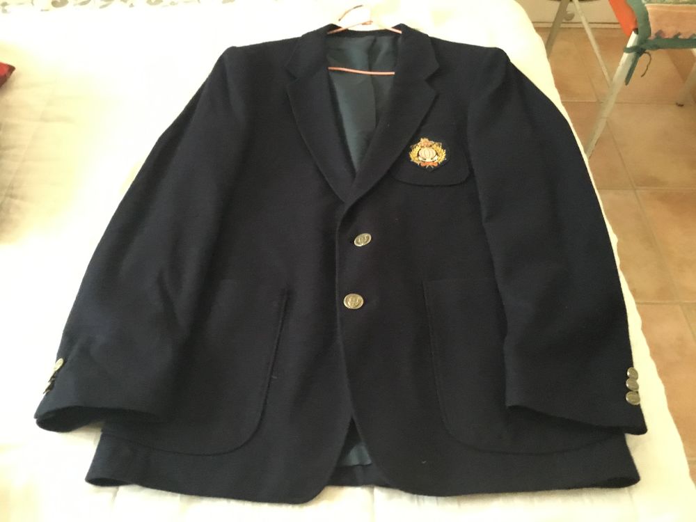 Blazer bleu marine avec �cusson, tr�s bon �tat 7 Saint-Alban (31)
