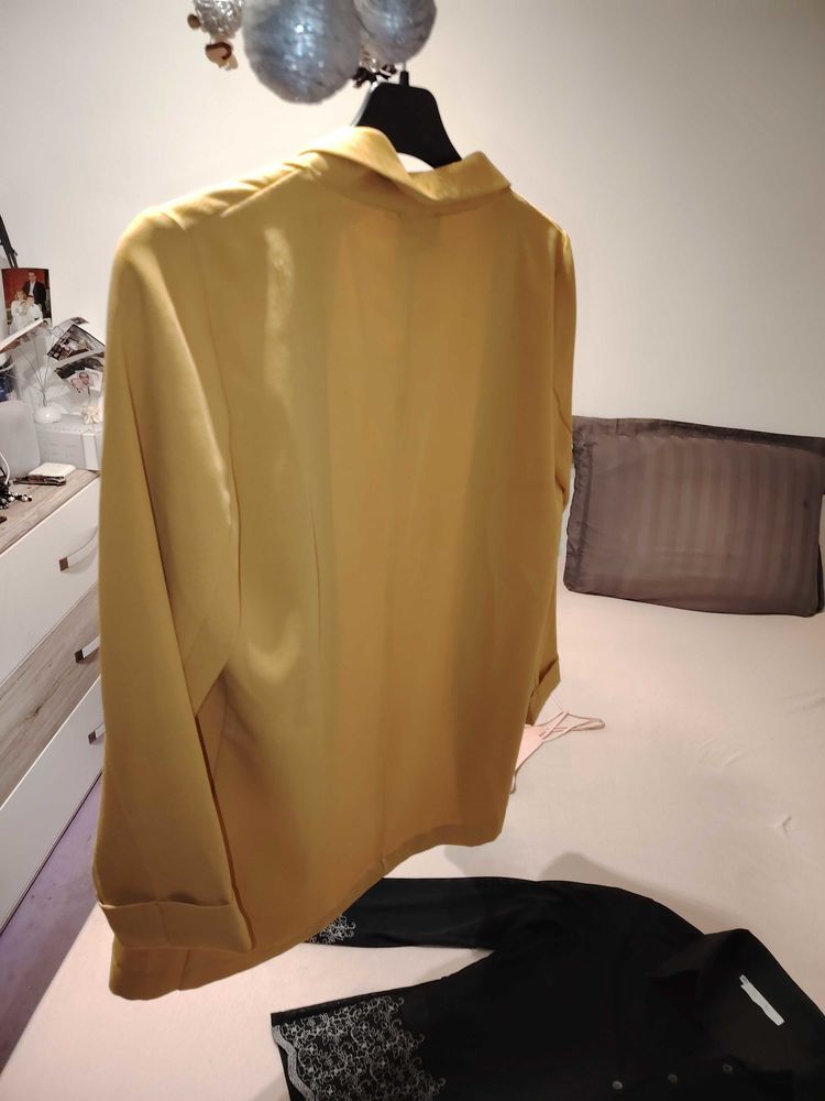 BLAZER POUR FEMME 5 Tourette-du-Ch�teau (06)