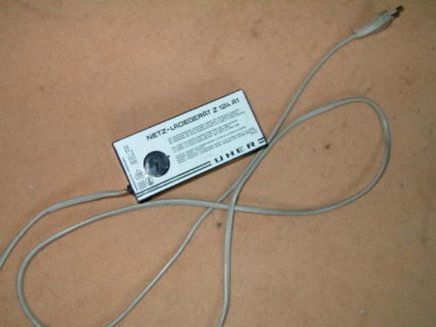 Bloc secteur Z124 A pour magn�tophone s�rie report Uher 0 Cuzorn (47)