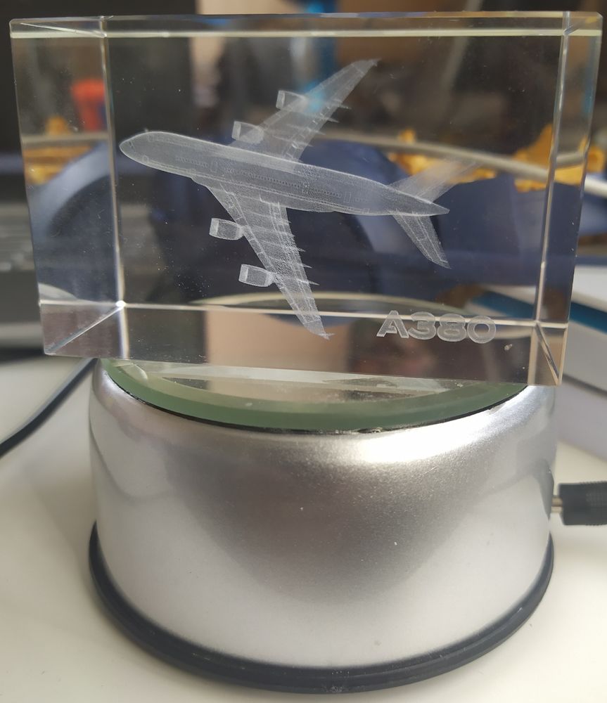 block en verre avec dessin au laser 200 Rive-de-Gier (42)