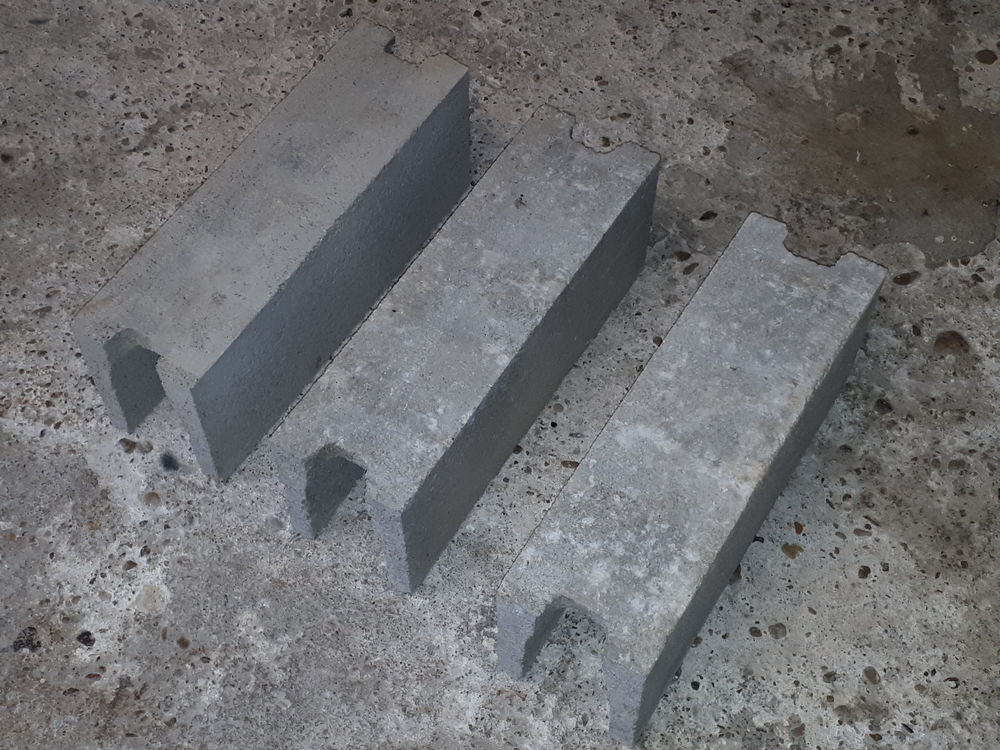 Blocs U 6 Saintes (17)