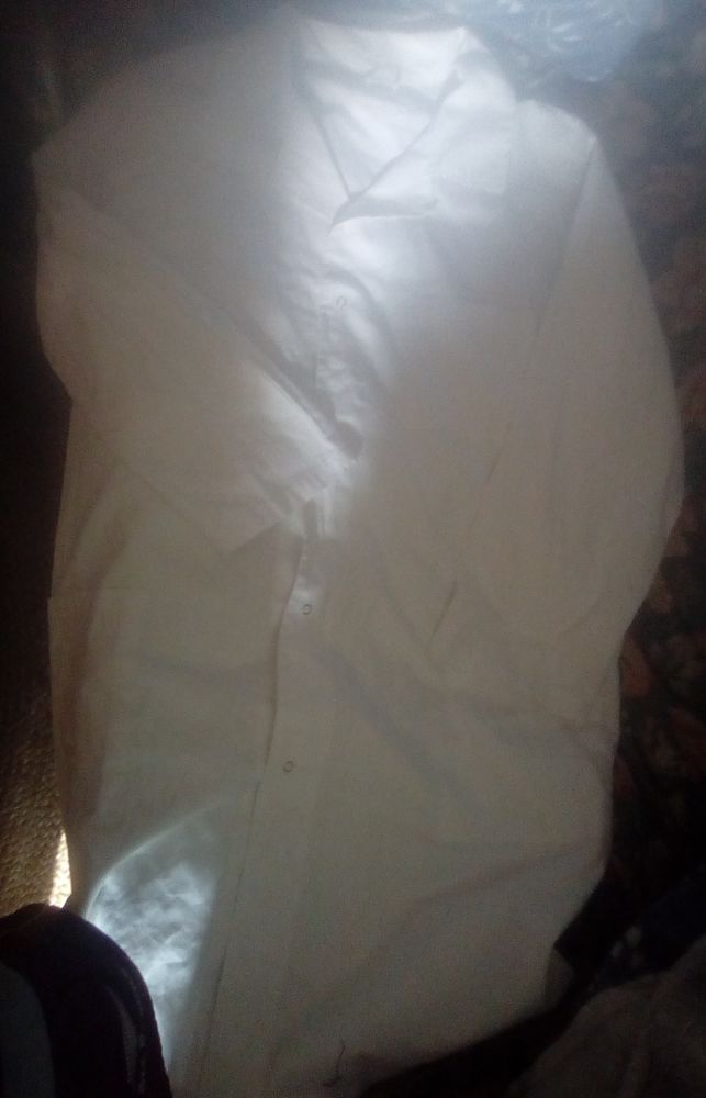 Blouse blanche coton T2 / M 13 Beauchamp (95)