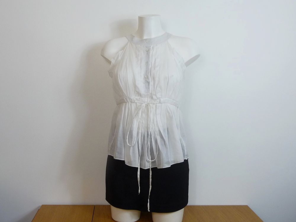Blouse/ Top/ Tee Shirt Cintr� Blanc avec Lien � Nouer- Pinko 90 Paris 15 (75)