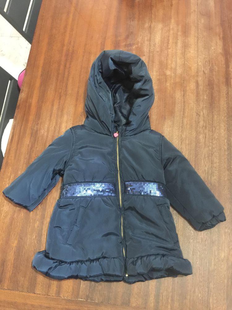 Blouson avec capuche enfant fille   Billieblush   35 Saleilles (66)