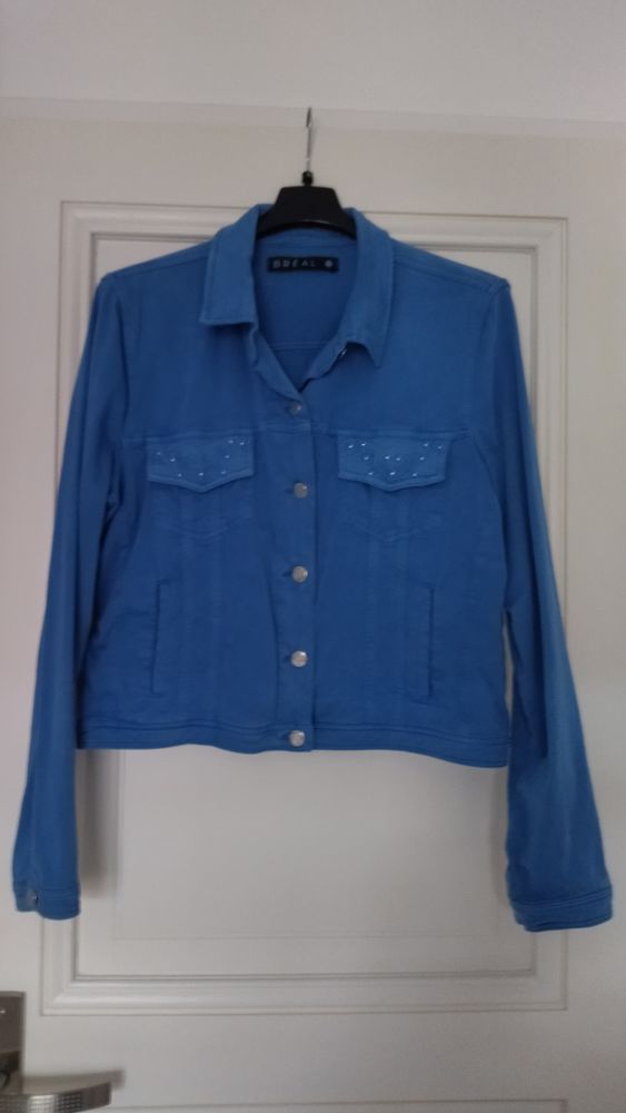 Blouson court effet peau de p�che ? bleu 10 Ostricourt (59)
