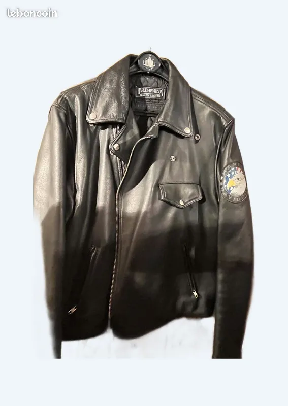 Blouson cuir Harley Davidson
170 Paris 9 (75)