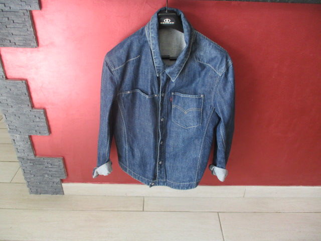 blouson jean 30 Castres (81)