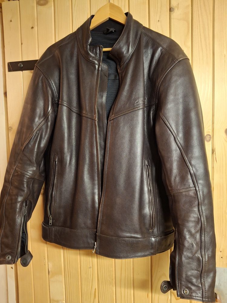 Blouson de moto en cuir 70 Fondettes (37)